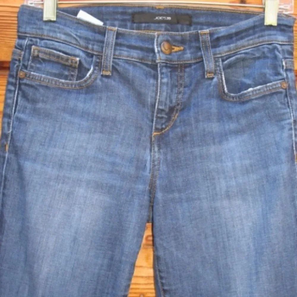 Blue Mid Rise Cropped Jeans - Picture 4 of 7